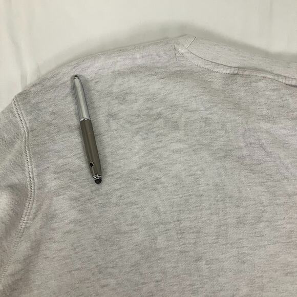 Las Vegas Golden Knights Sweatshirt Mens Size L Champion Crew Neck Gray NHL - Picture 11 of 11